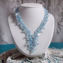 Lagoon necklace with Swarovski crystals, facets, seed beads and a 925/1000 silver clasp